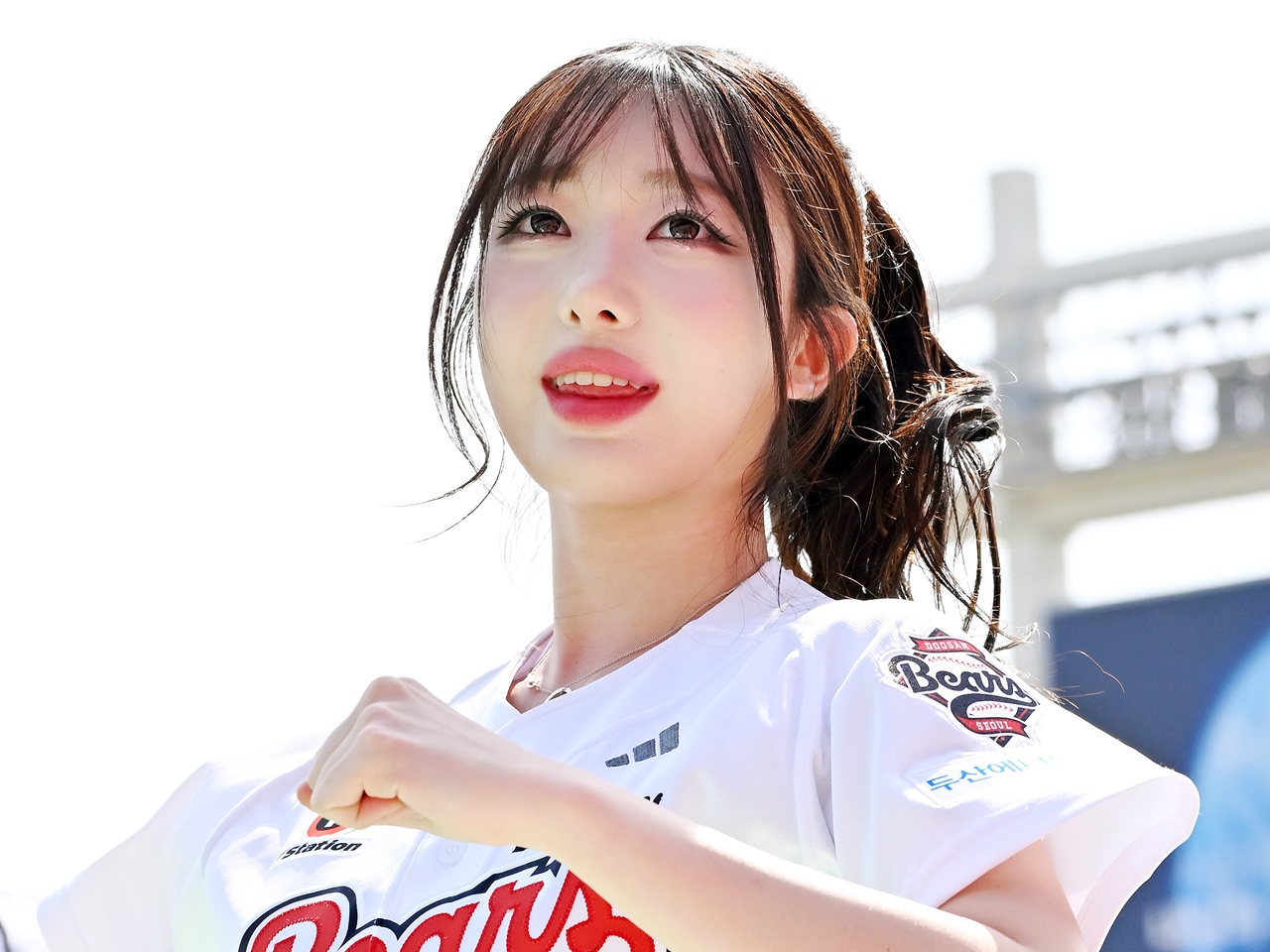 “デビュー1年未満”の韓国チアガール（21）が突然の脱退宣言…“意味深”SNS投稿に動揺広がる「推測より、私の努力を記憶して」