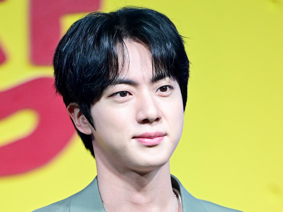 BTS・JINの新曲『Don’t Say You Love Me』、全8種リミックスで再誕生！米人気番組でも披露予定