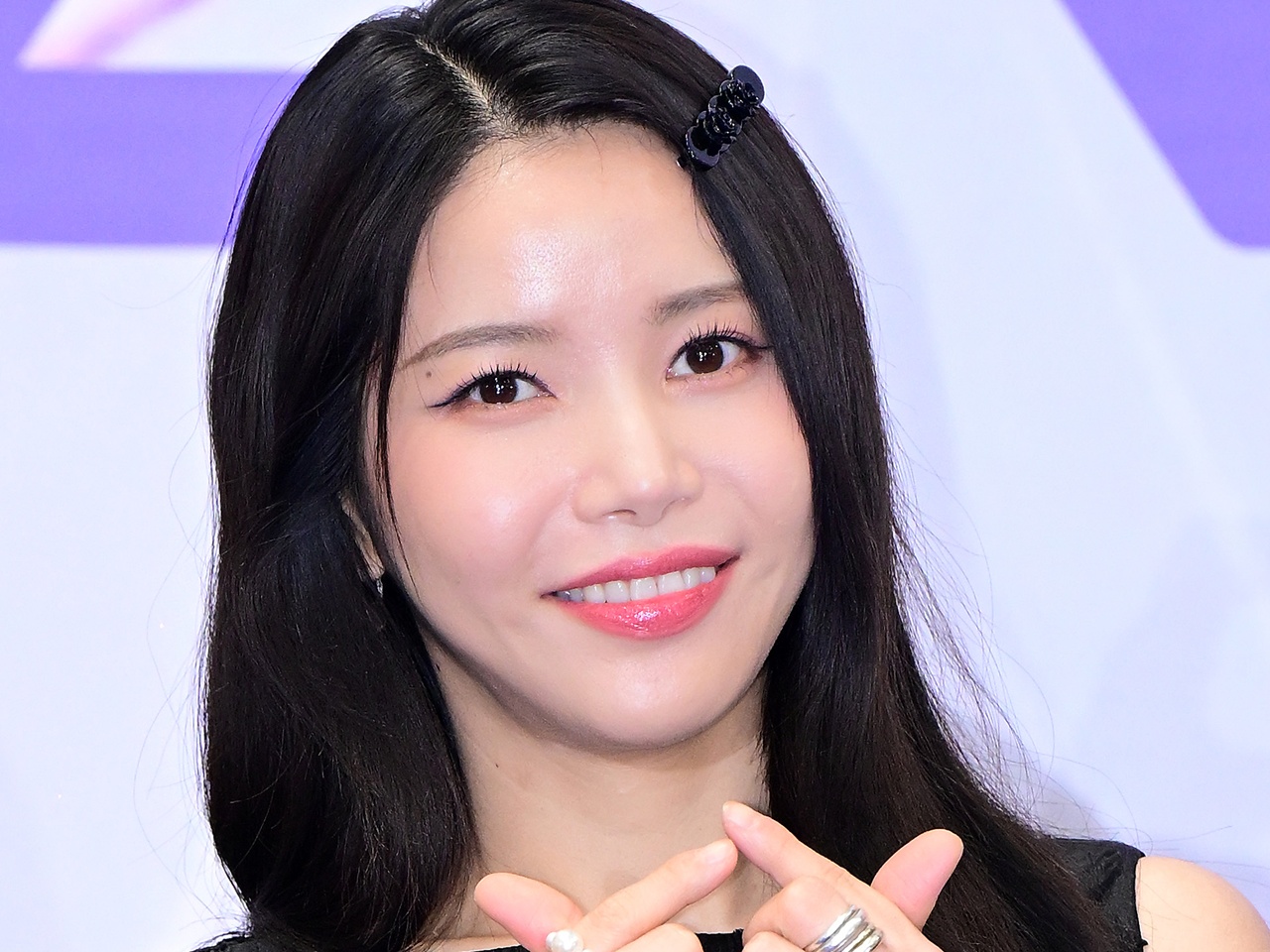 MAMAMOO・ソラ、6月11日に初の中国語シングル『Floating Free』リリース決定！海外進出へ