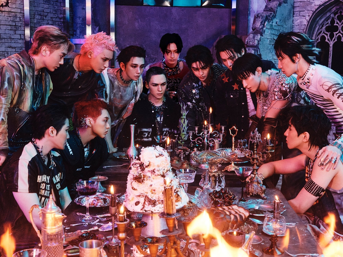 デビュー10周年に新たに生まれ変わる…SEVENTEEN、新AL『HAPPY BURSTDAY』が期待できるワケ