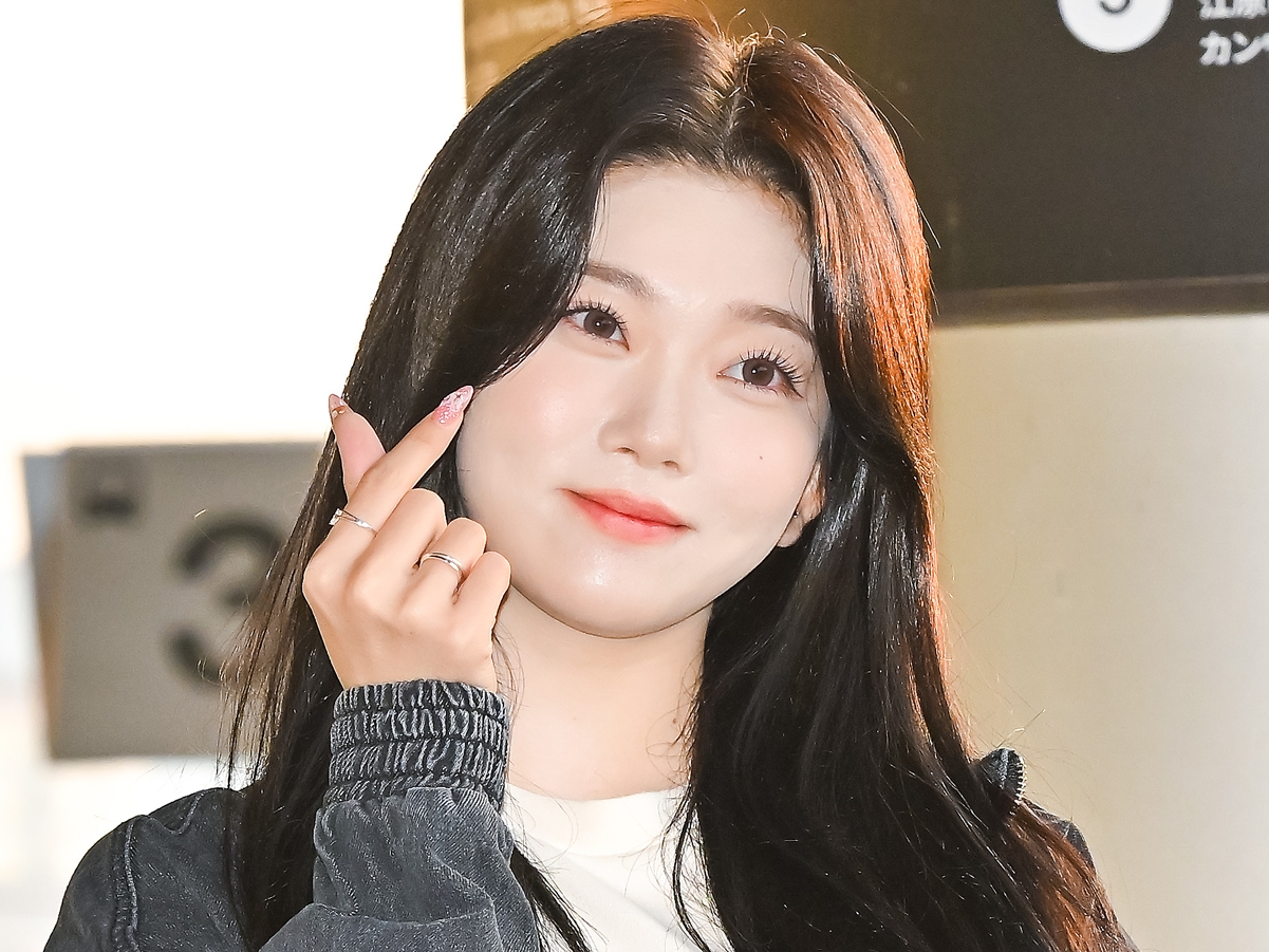 関西出身らしい“バラエティセンス”を披露？Billlie・ツキ、韓国ウェブバラエティ番組MCに抜擢！