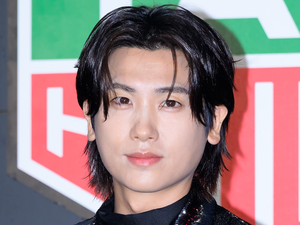 俳優パク・ヒョンシク、新生事務所に移籍！アイドル時代から苦楽をともにしてきた社員が設立