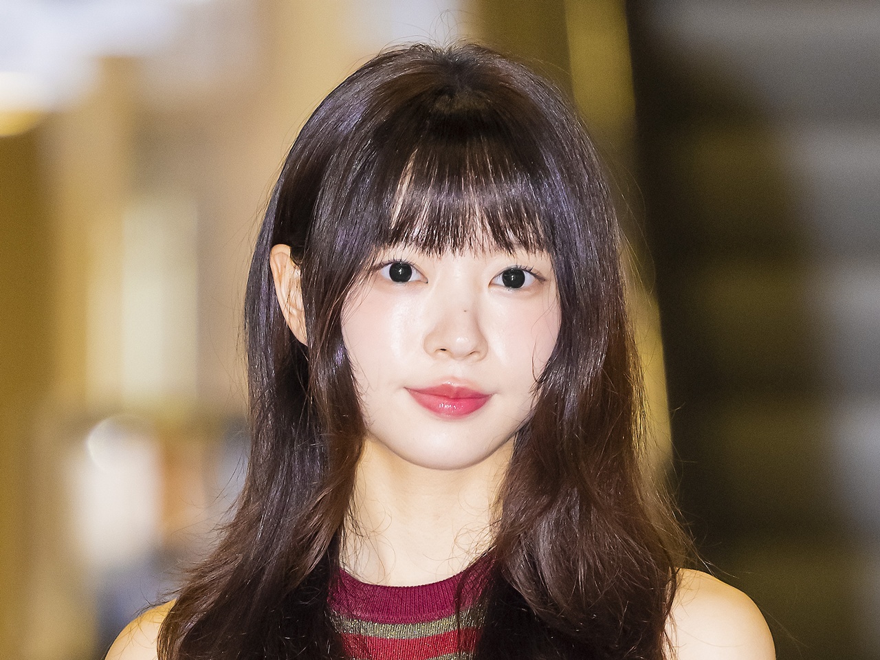 ILLIT・モカ、『晩餐歌』カバー動画が100万回再生突破！「とても素敵な曲をカバーできて光栄」