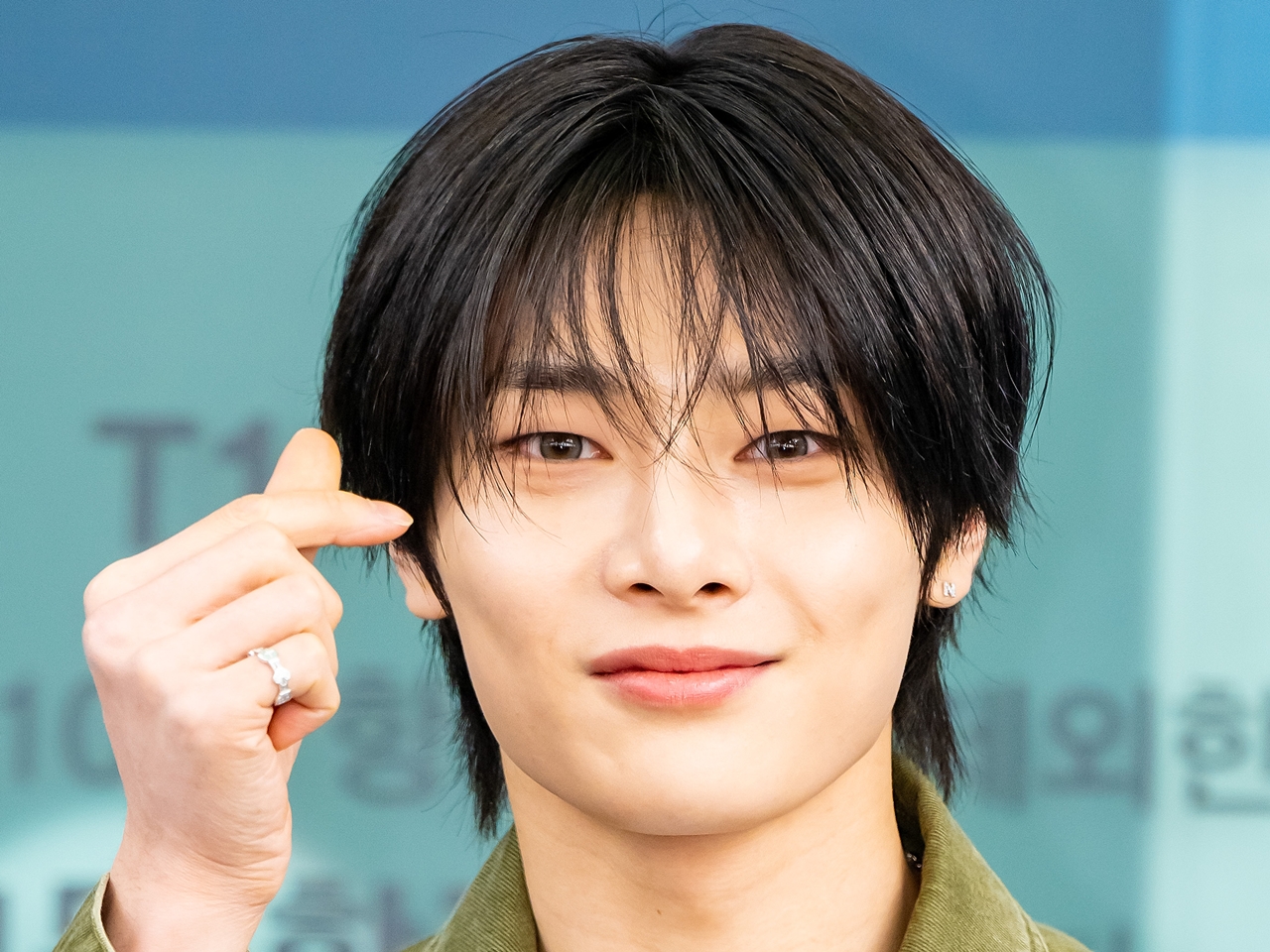 Stray Kids・I.N、太陽よりも眩しい無邪気な笑顔！休日に大自然を楽しむ「特大愛おしい」【PHOTO】