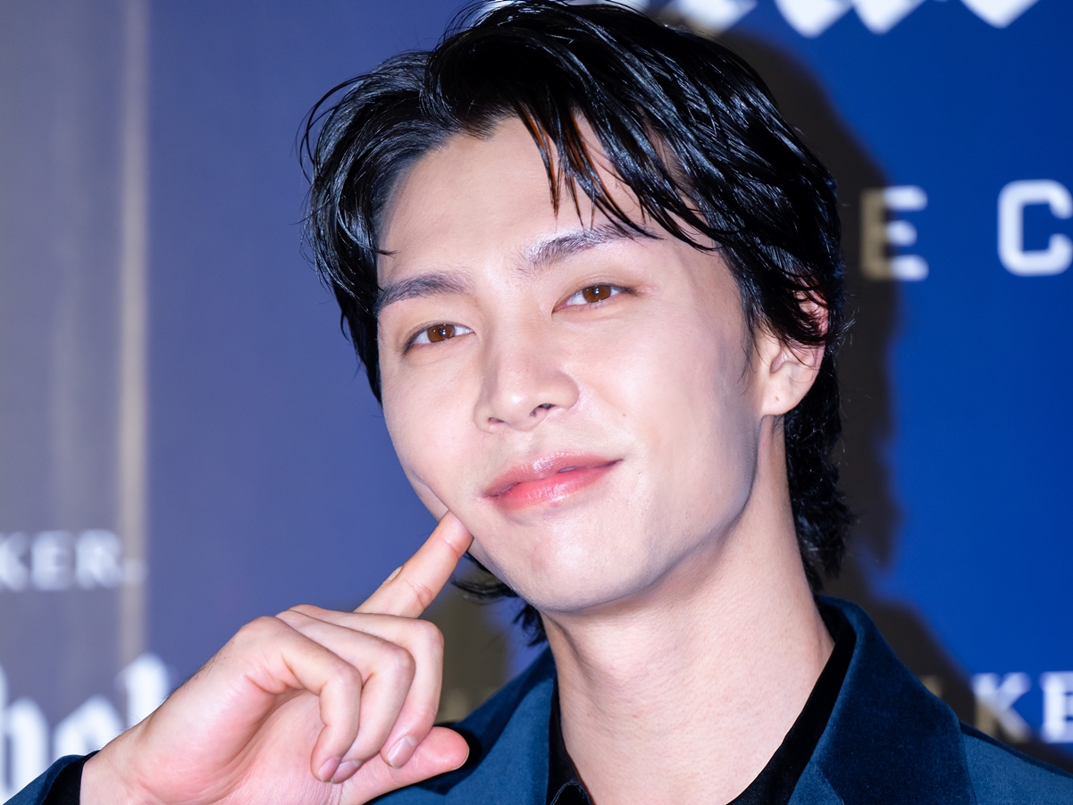 NCT・ジャニー、渡辺直美と“身長差30cm”の2SHOT！意外な交友関係に驚きの声「どゆこと？」【PHOTO】