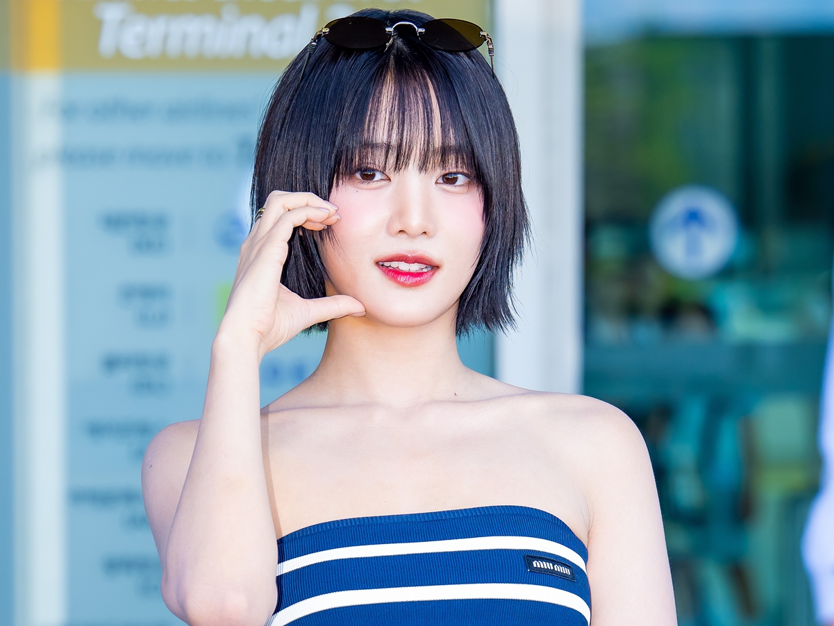 「無料で見ていいの？」i-dle・ミンニ、“インナー姿”で美くびれを惜しげもなく披露【PHOTO】