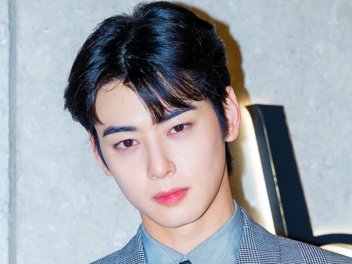 入隊前最後の来日公演…ASTRO・チャウヌ、東京ファンミが大成功！ファンと特別なひととき