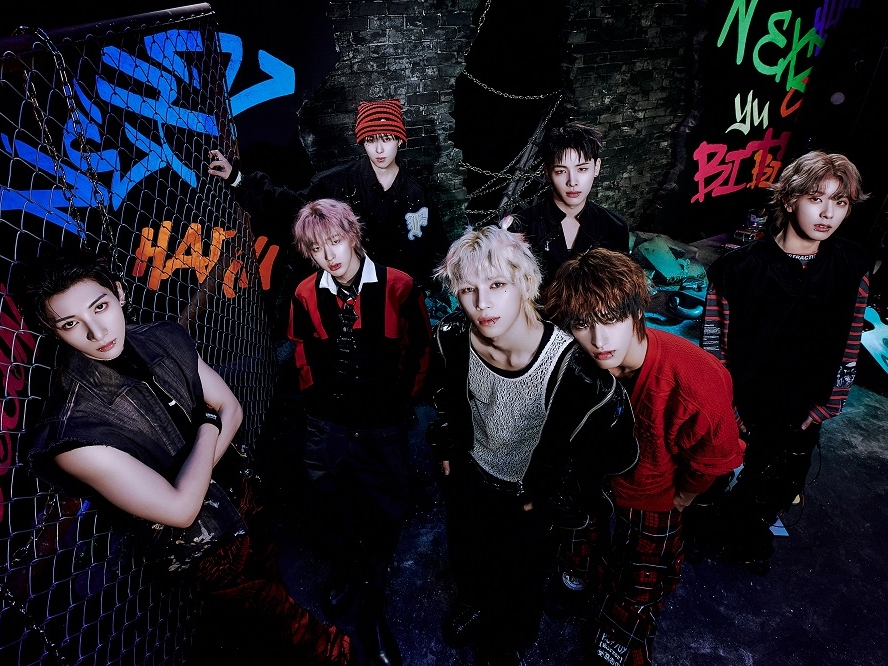 “NiziUの弟”NEXZ、日本2nd EP『One Bite』がリリースと同時に1位の快進撃！型破りなMVも話題に