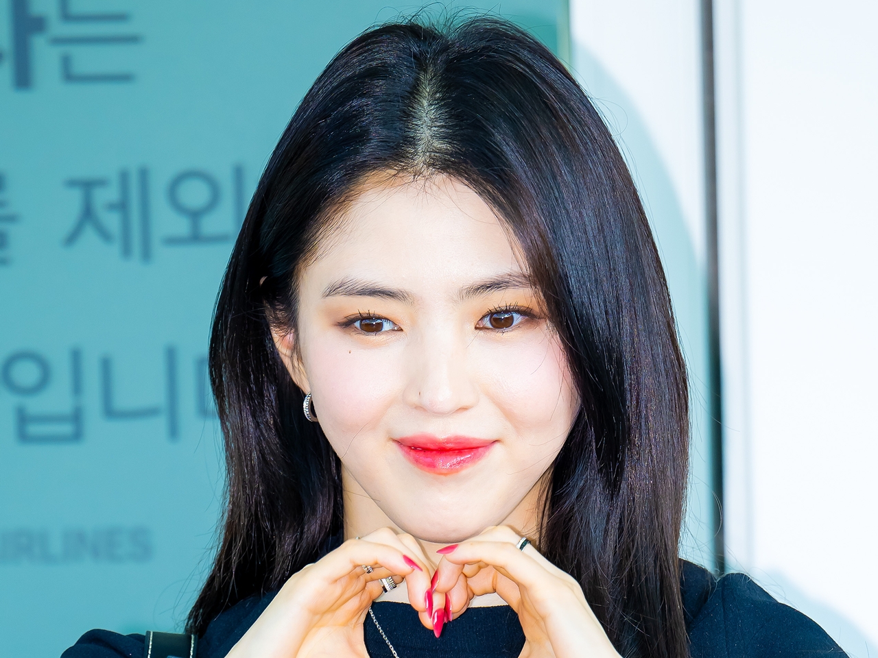 来日控える女優ハン・ソヒ、格別なファンへの愛が話題！ファンミ参加者に多数のグッズをプレゼント