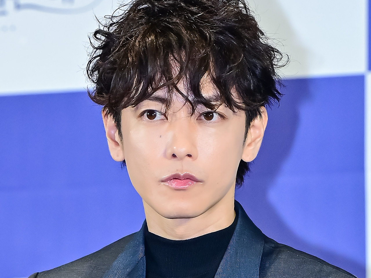 「こんなに無礼な日本人俳優は初めて」の声も　佐藤健の“タメ口騒動”が韓国世論の反発を招いた理由