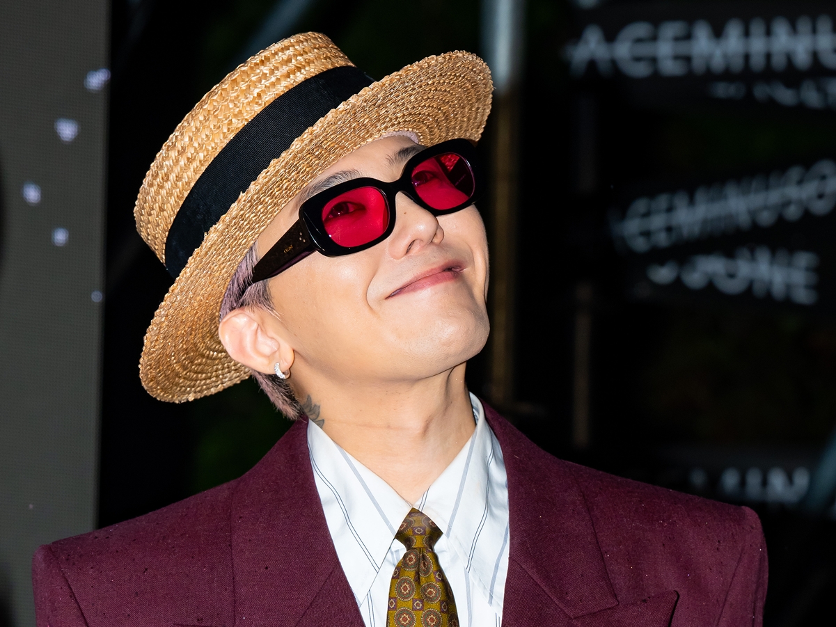 気前良すぎ！G-DRAGON、ワールドツアー中に“1人1箱”高級ジュエリーをプレゼント　太っ腹な神対応が話題