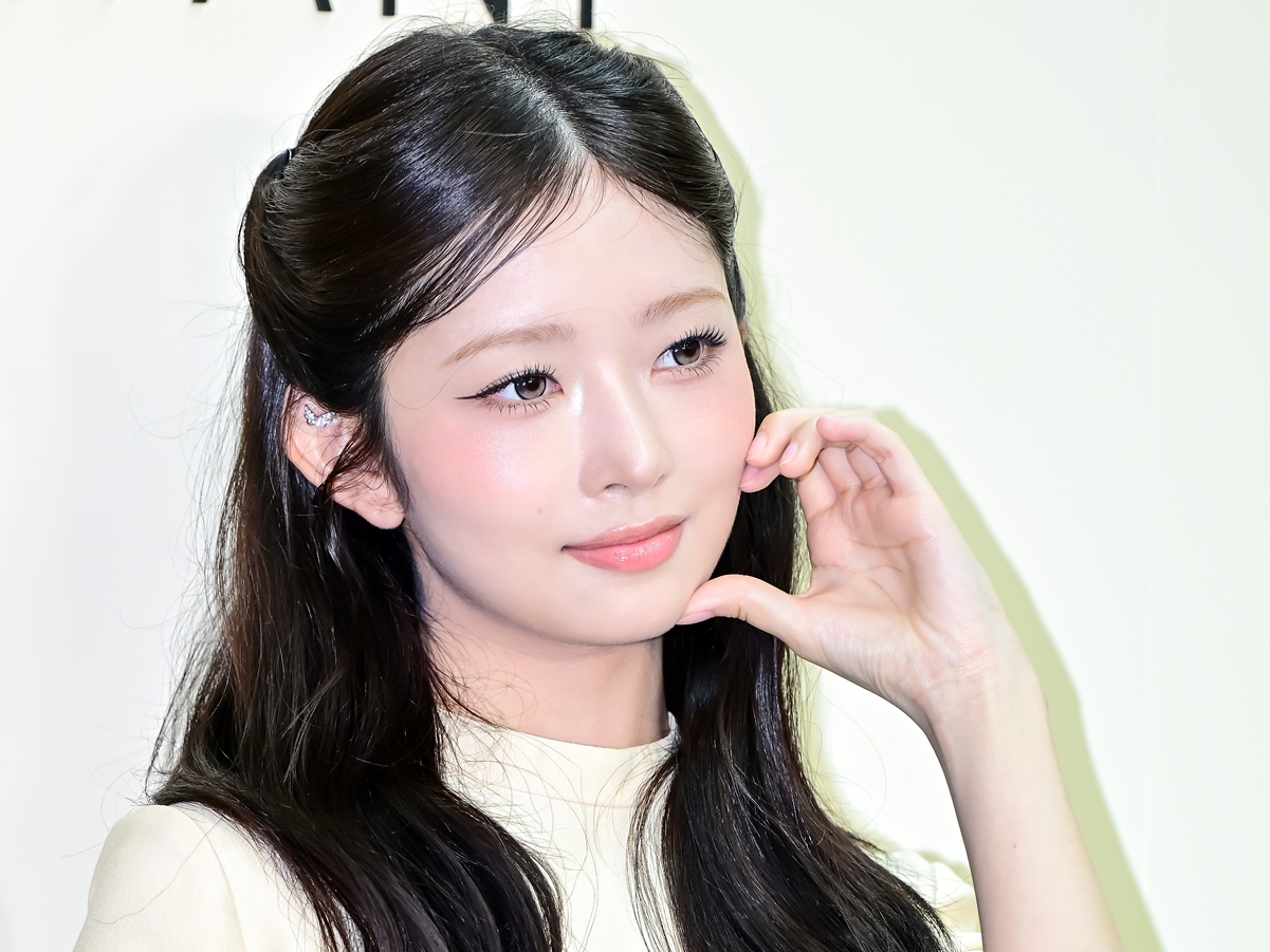 TXT・スビンとの相合傘シーンも話題に…IVE・レイ、初レギュラーバラエティ終了で感無量「すべての瞬間が大切」