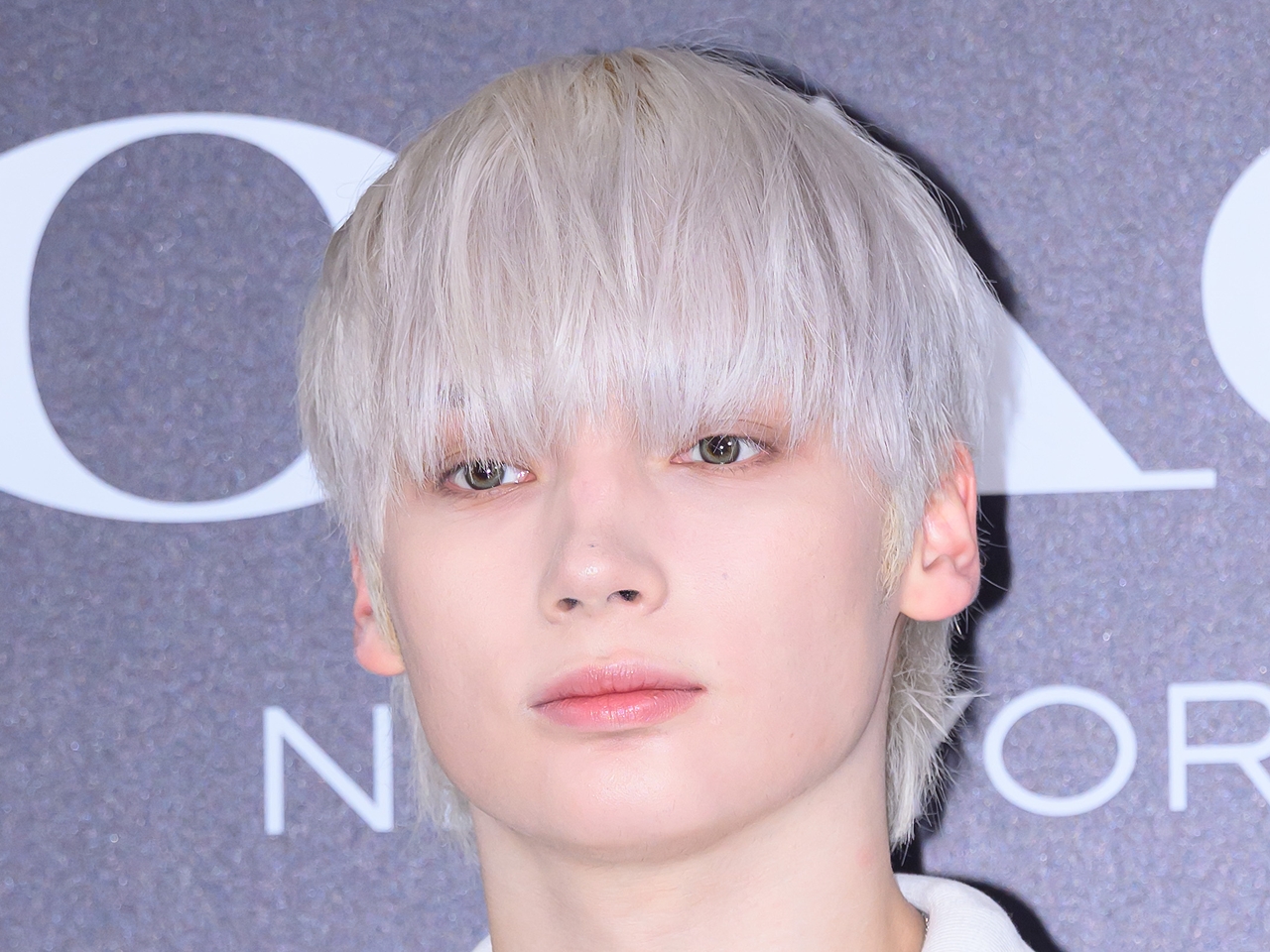TXT・ヒュニンカイ、ソロ曲『Dance With You』MVで色気のある目つきに披露！メキシコで撮影