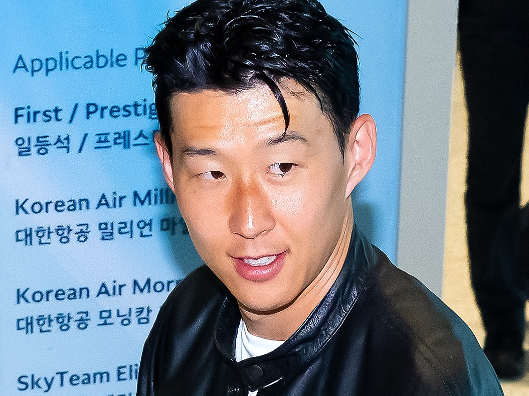韓国代表FWソン・フンミン、米LA行きの飛行機に乗る。「MLS史上最高額」でロサンゼルスFC加入確実