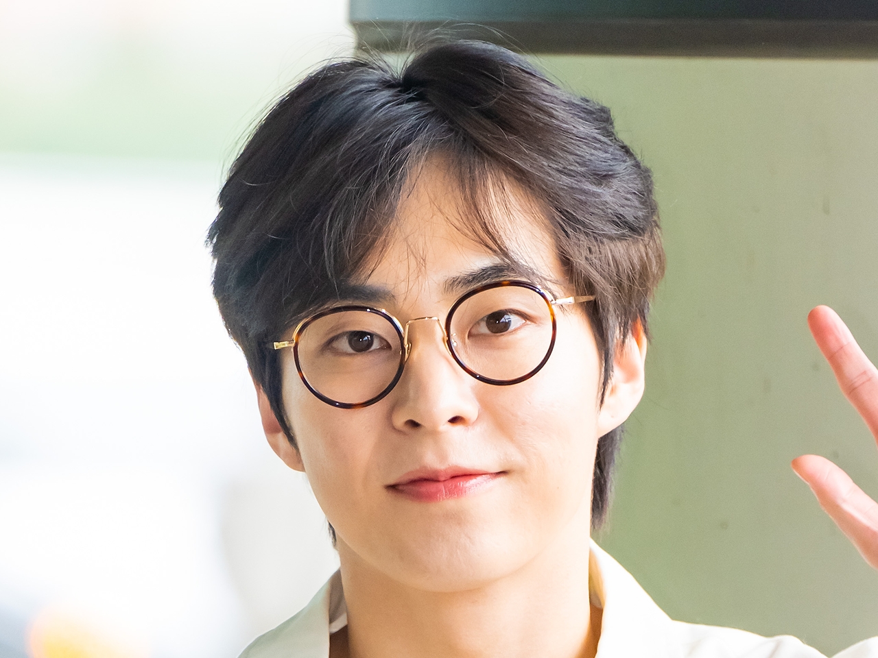EXO・シウミン、ソウルでファンコンのアンコール公演開催決定！シックな魅力のポスター公開