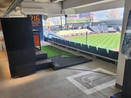 水漏れ＆看板落下の次は障がい者席“改造”　韓国プロ野球チームが席問題で物議、トップ謝罪