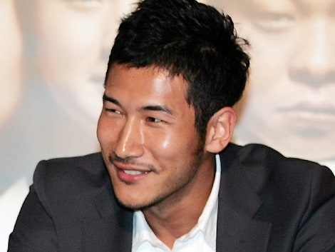 打ち上げ帰りにバイク事故、27歳の若さで…人気ドラマ出演の韓国俳優がこの世を去って17年