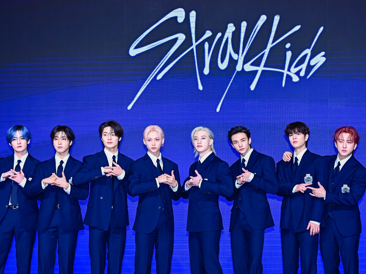 「死ぬ前に何かを思い出すとすれば…」Stray Kids、世界のスタジアムを席巻し凱旋！新アルバムで頂点へ