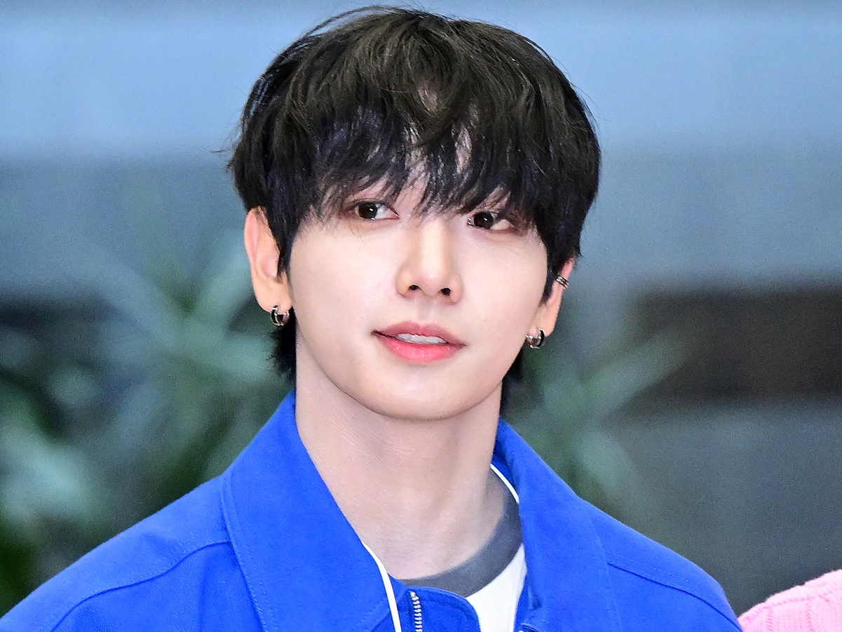 これは反則…BOYNEXTDOOR・ジェヒョン、ネクタイ解く大人な姿にファン悶絶「優勝です」【PHOTO】