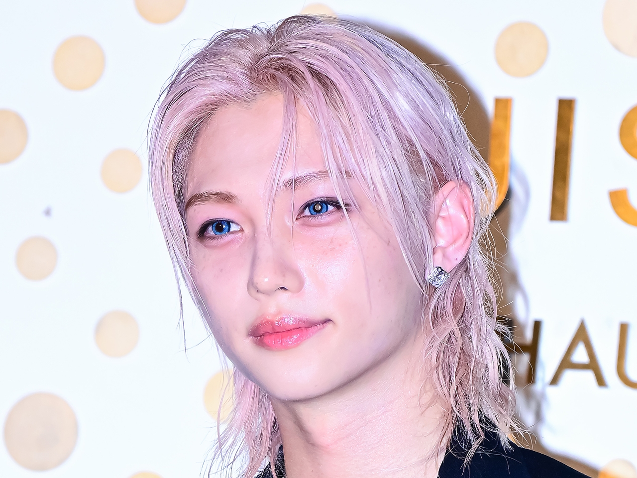 Stray Kids・フィリックス、舞い降りてきたピンク髪の天使「こんな美しい人おる？」【PHOTO】