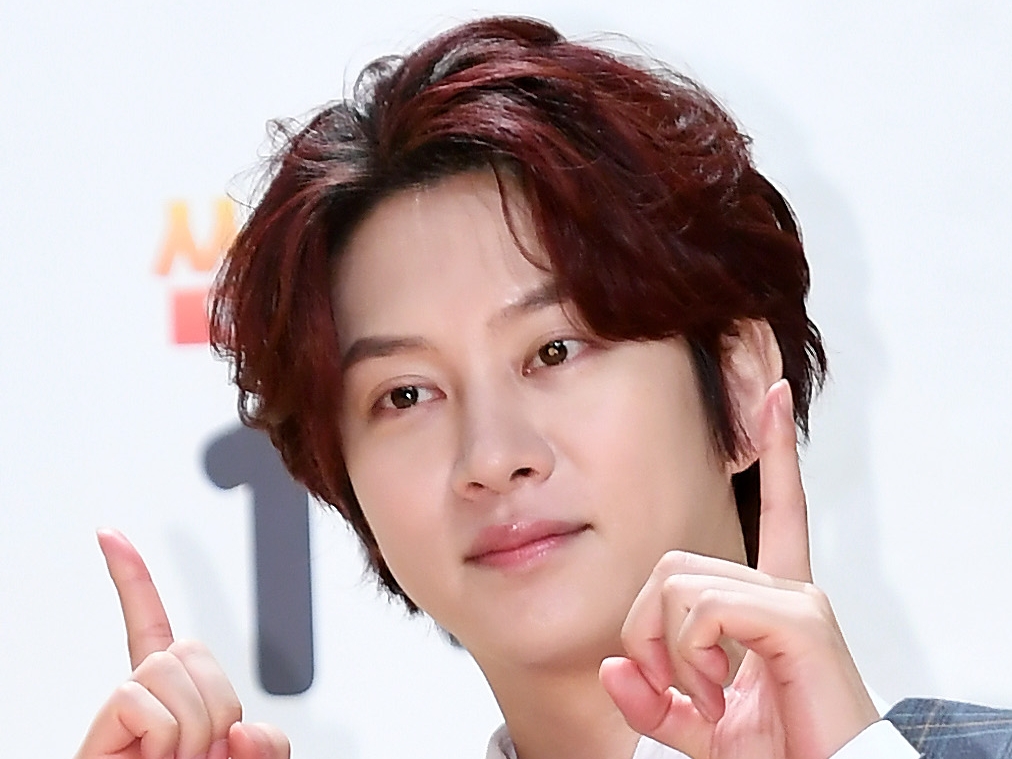 SJ・ヒチョル、障害等級認定後約7年ぶりにステージに立った感想伝える「こんなにも好きで…」