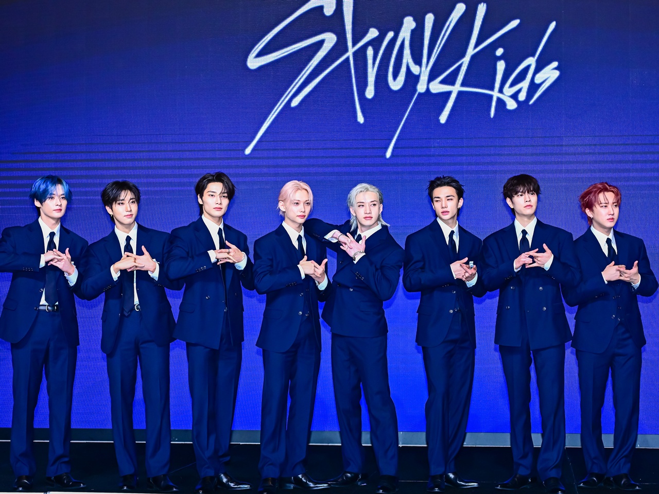 Stray Kids、カムバック2週目の活動に突入！新AL『KARMA』好発進で世界を席巻