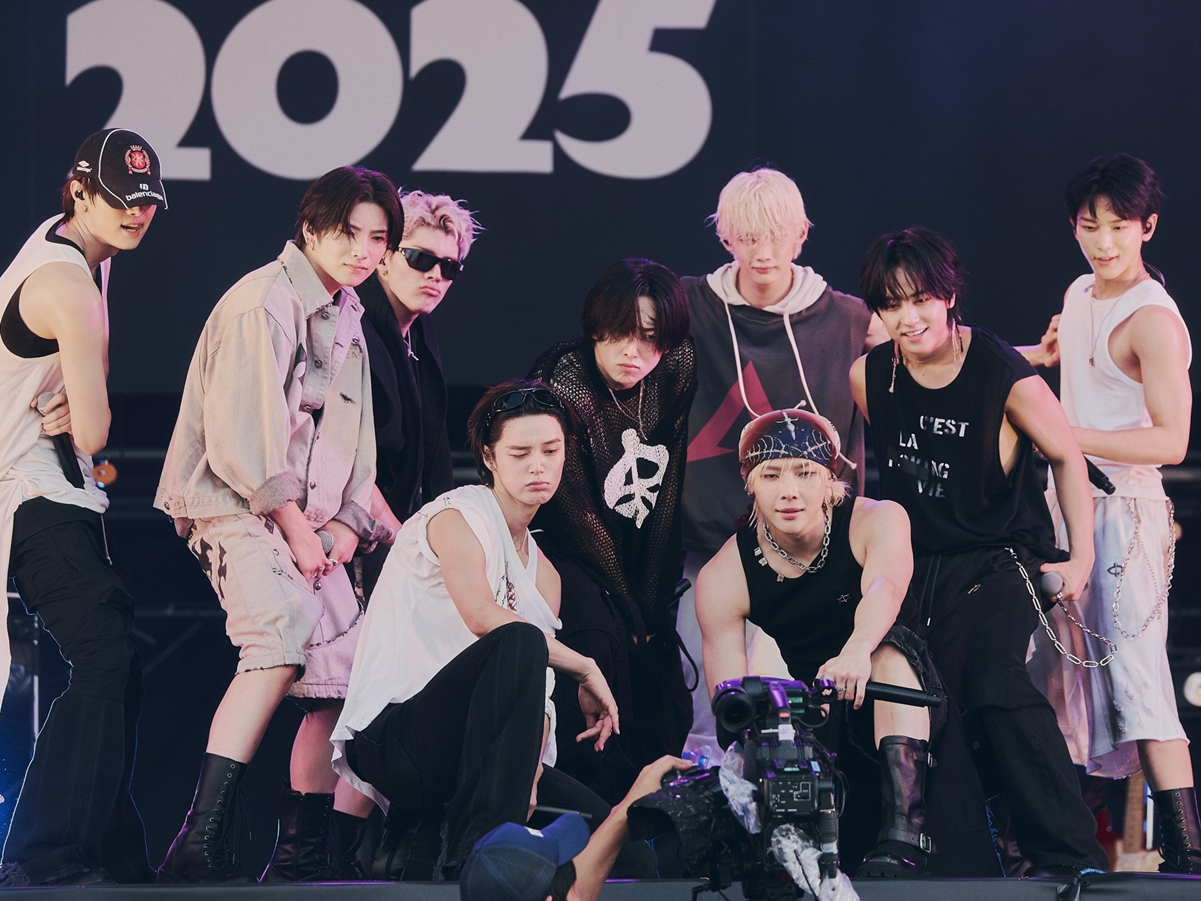 &TEAM、「ROCK IN JAPAN」で圧巻ライブパフォーマンス！BTS楽曲もカバーで会場熱狂