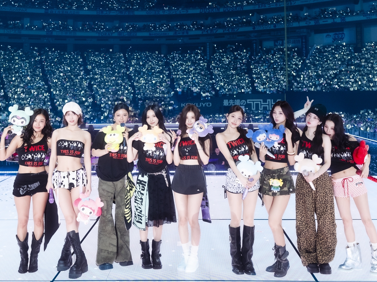 TWICE、6度目ワールドツアー日本公演で40万人魅了！ドキュメンタリー映画＆追加公演の“サプライズ発表”も