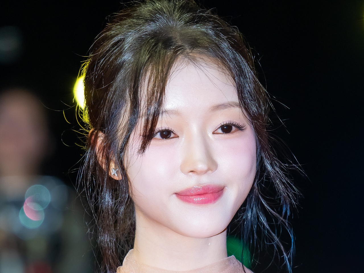 OH MY GIRL・ユア、釜山国際映画祭で初演技の感想を語る「アイドルが言えない言葉も気軽に口にした」
