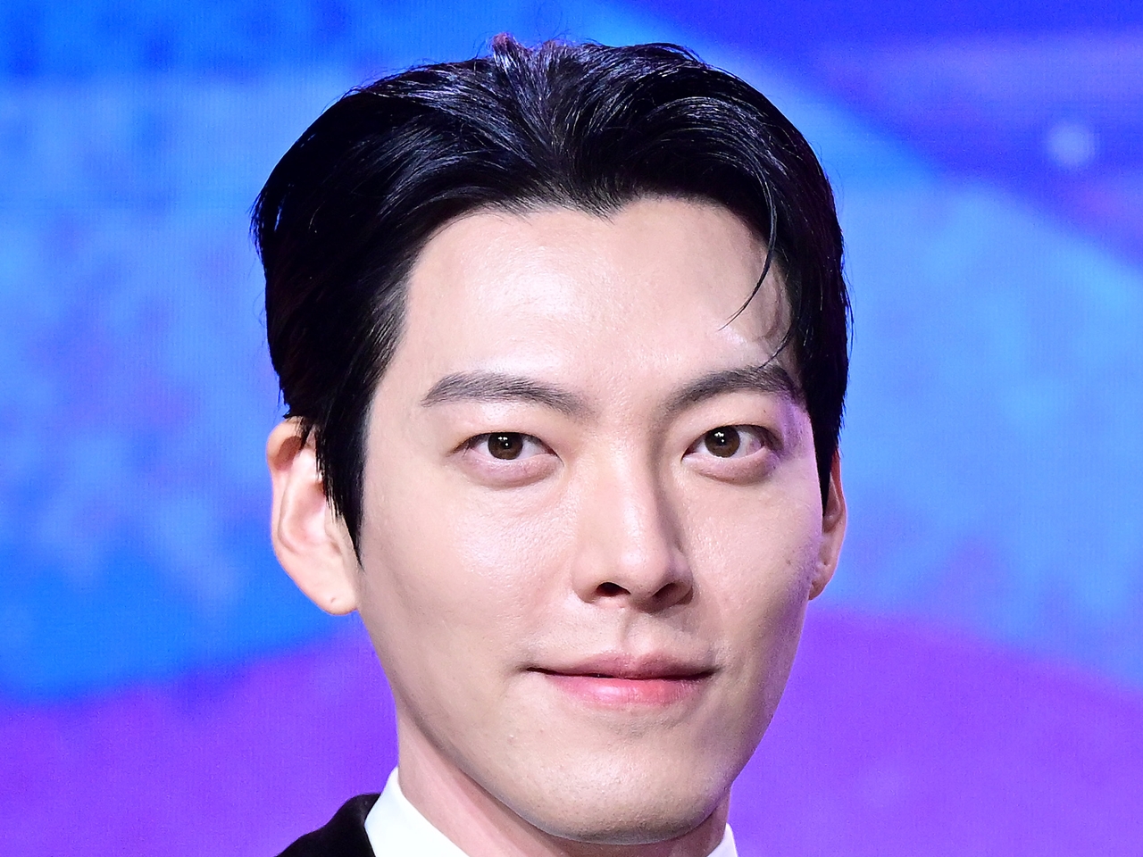 がんで余命半年と宣告された俳優キム・ウビン、当時を回想「強度が高すぎて痛みが思い出せない」