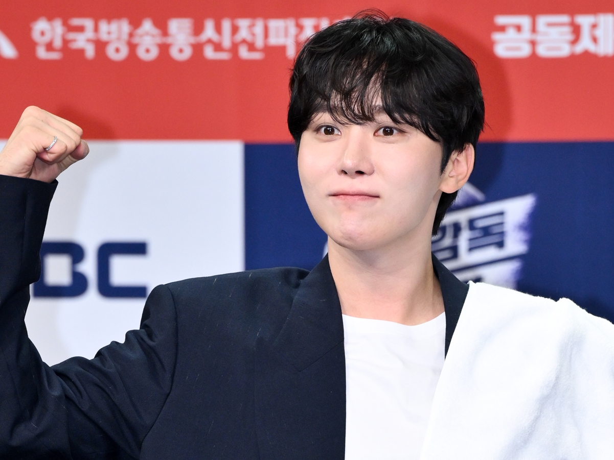SEVENTEEN・スングァン、“スポ根モード”全開の球技選手に変身！メンバー８人を相手に爆笑対決