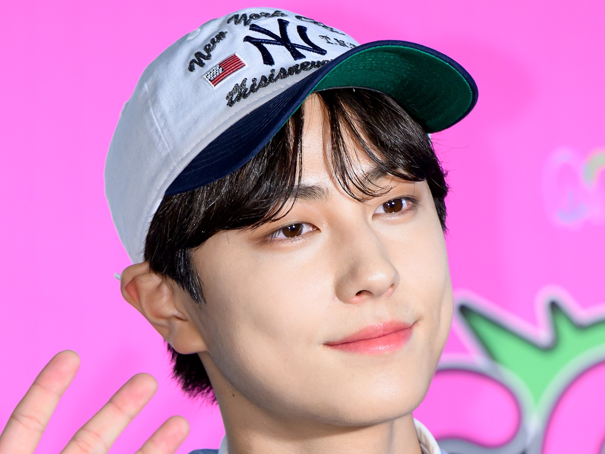 「無料で見ていいの？」&TEAM・タキ、ギャップ全開な“腹チラSHOT”にファン悶絶！【PHOTO】