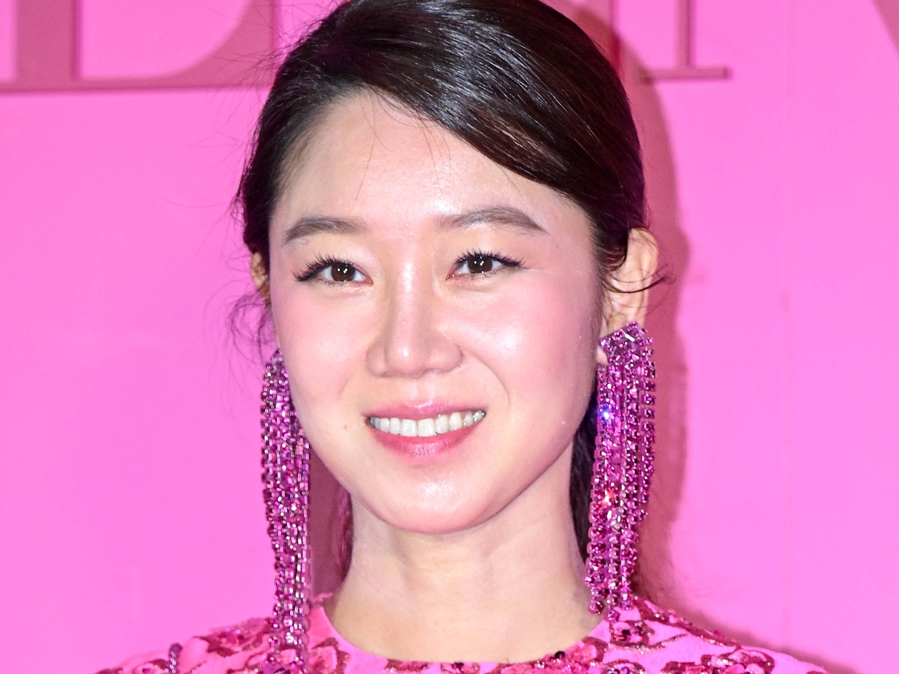 えっ、変装なし？女優コン・ヒョジン、10歳下夫とのラブラブ“日本旅行”SHOT公開に反響多数【PHOTO】