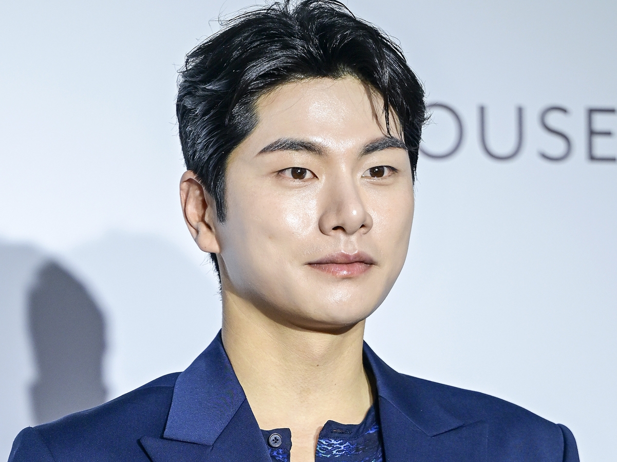 私生活騒動はデマだったが…『私の夫と結婚して』“クズ夫”役の韓国俳優、レギュラー番組降板へ