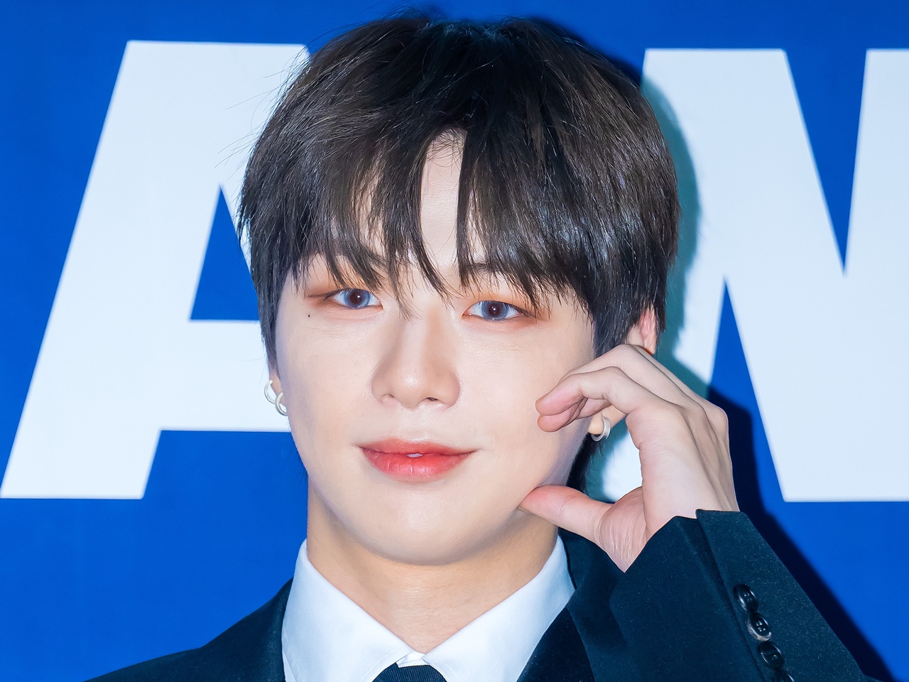 BTS（防弾少年団）、デビュー7周年記念“家族写真”公開へ「ピンク少年団