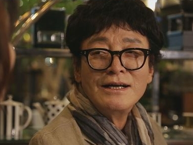 60代後半で「1年に366日お酒を飲む」→肝がん闘病中に逝去…韓国レジェンド歌手がこの世を去って6年