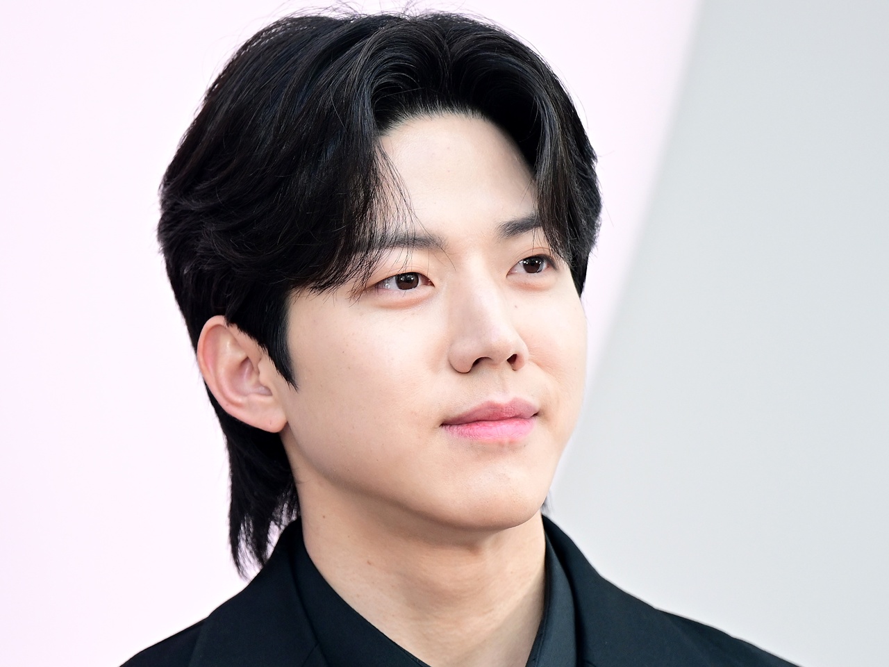 DAY6・ドウン、小児・青少年患者のために1億ウォンを寄付「善い影響力を届けたい」