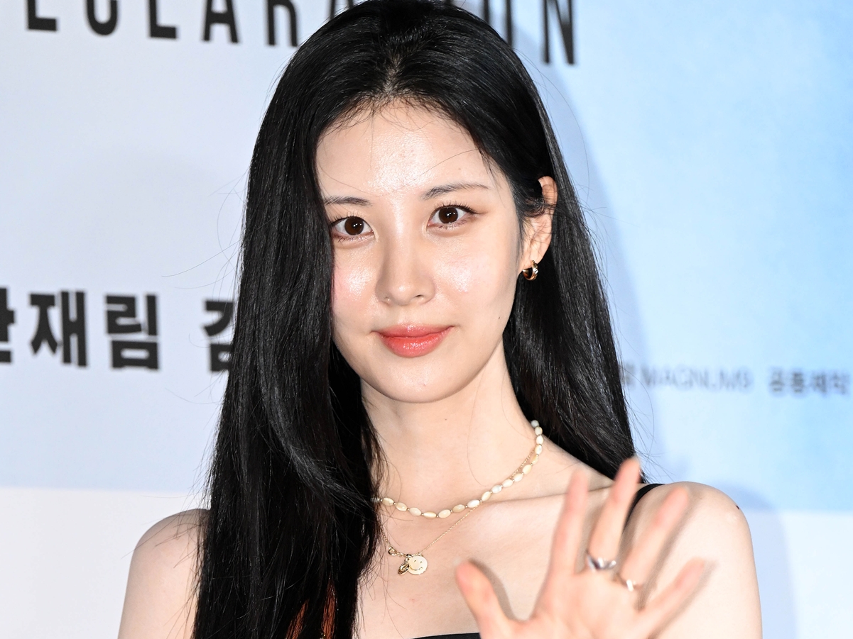 少女時代の“美脚”健在！ソヒョン、バレエウェア姿で圧巻スタイル披露「脚なっが」【PHOTO】