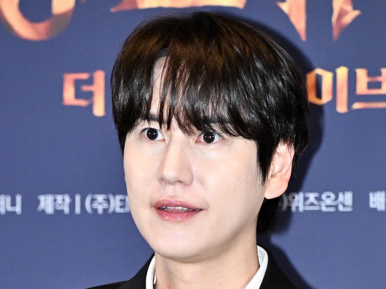 SUPER JUNIOR・キュヒョン、ナ・ヨンソクPDのバラエティ番組に復帰決定！ケニア旅行記を公開