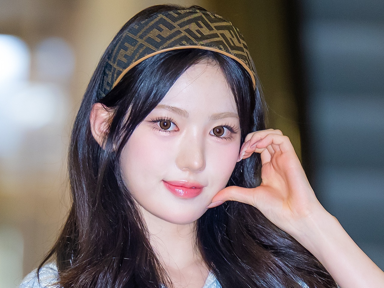 KiiiKiii・スイ、“次世代ミューズ”の魅力全開！透明感あふれるデジタルカット公開【PHOTO】