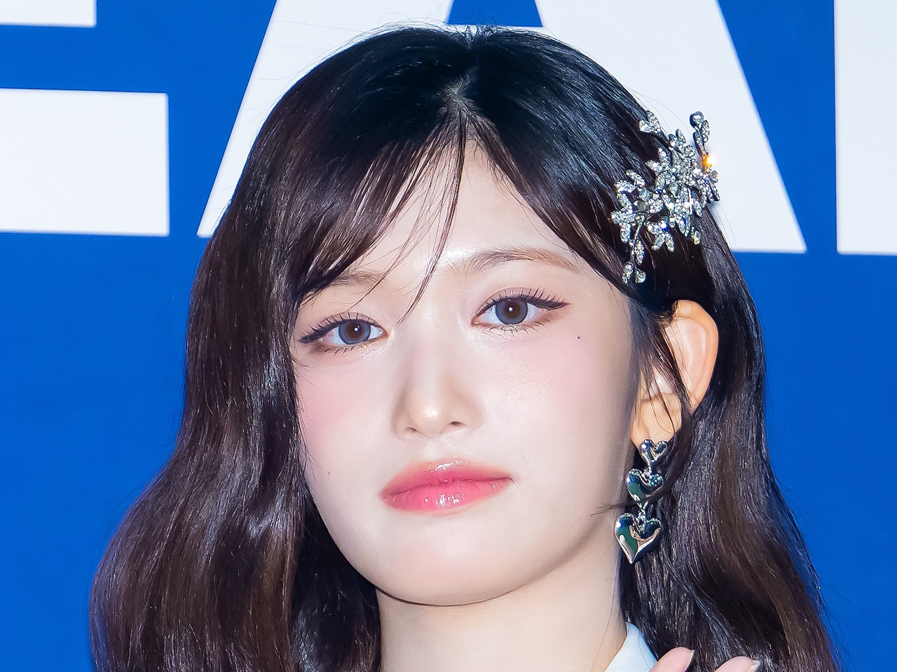 IVE・イソ、『人気歌謡』MC卒業へ…1年7カ月明るい進行で愛される