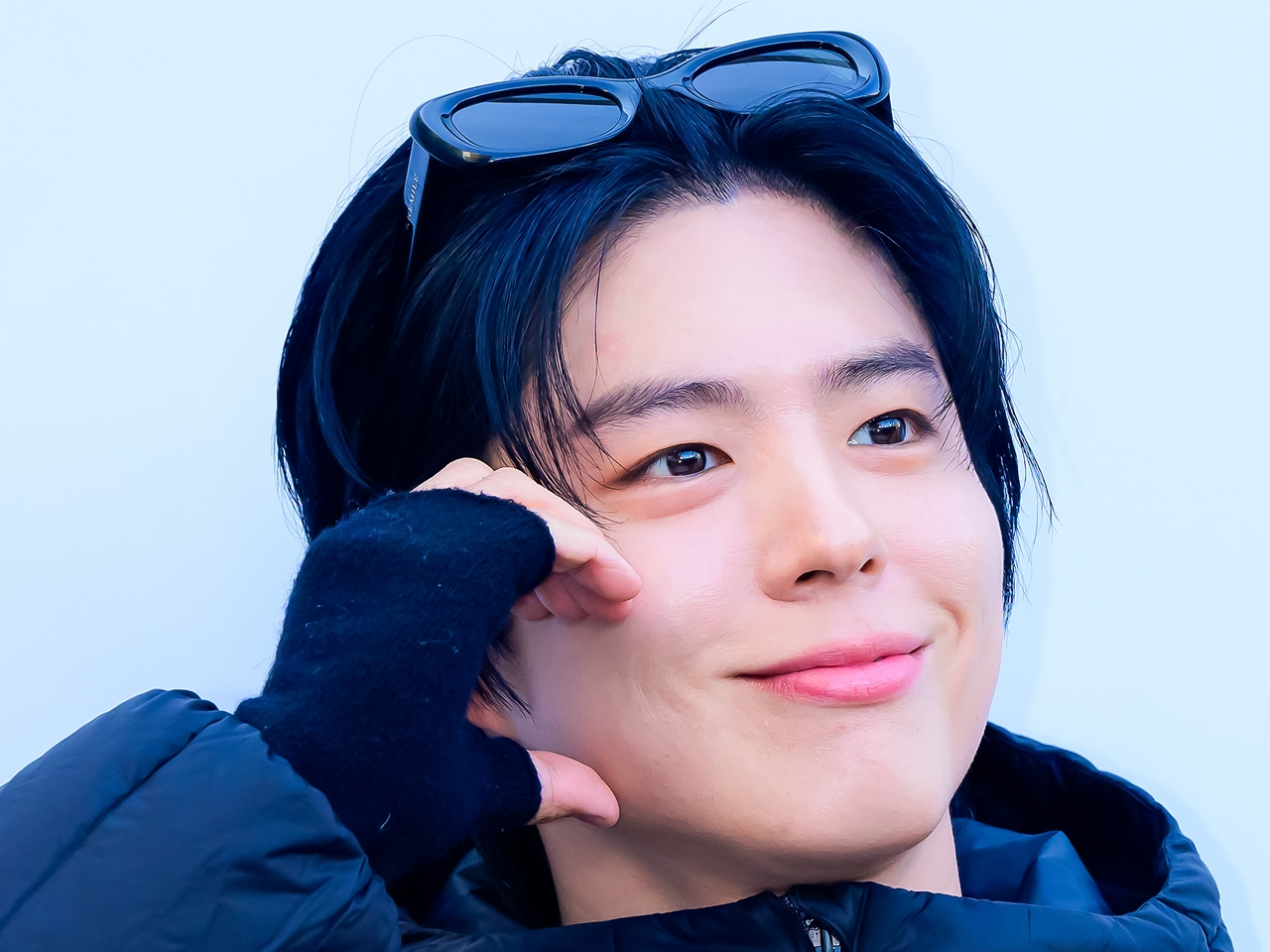 俳優パク・ボゴム、「2025 AAA」で大賞含む“5冠”に輝く「温かいメッセージを伝えた幸せな1年」