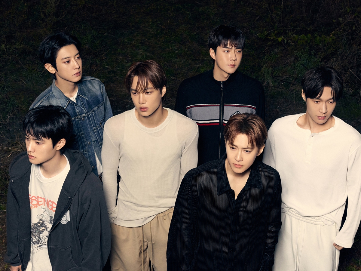 EXO、約2年半ぶりのカムバックに高まる期待…新アルバム『REVERXE』のトレーラー公開！