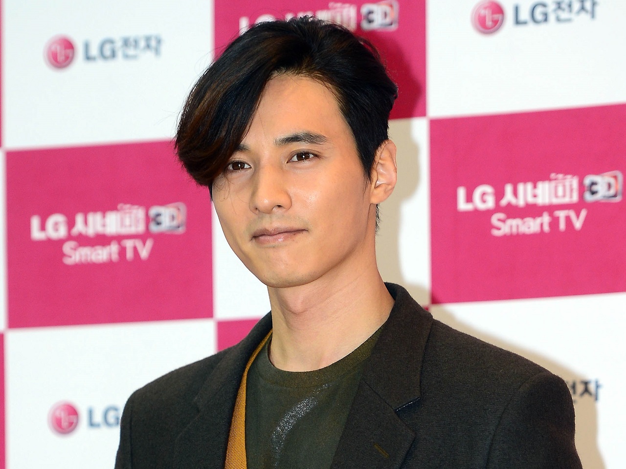 ものすごくイケメンで思わず声が」元祖“韓流四天王”ウォンビンの目撃談