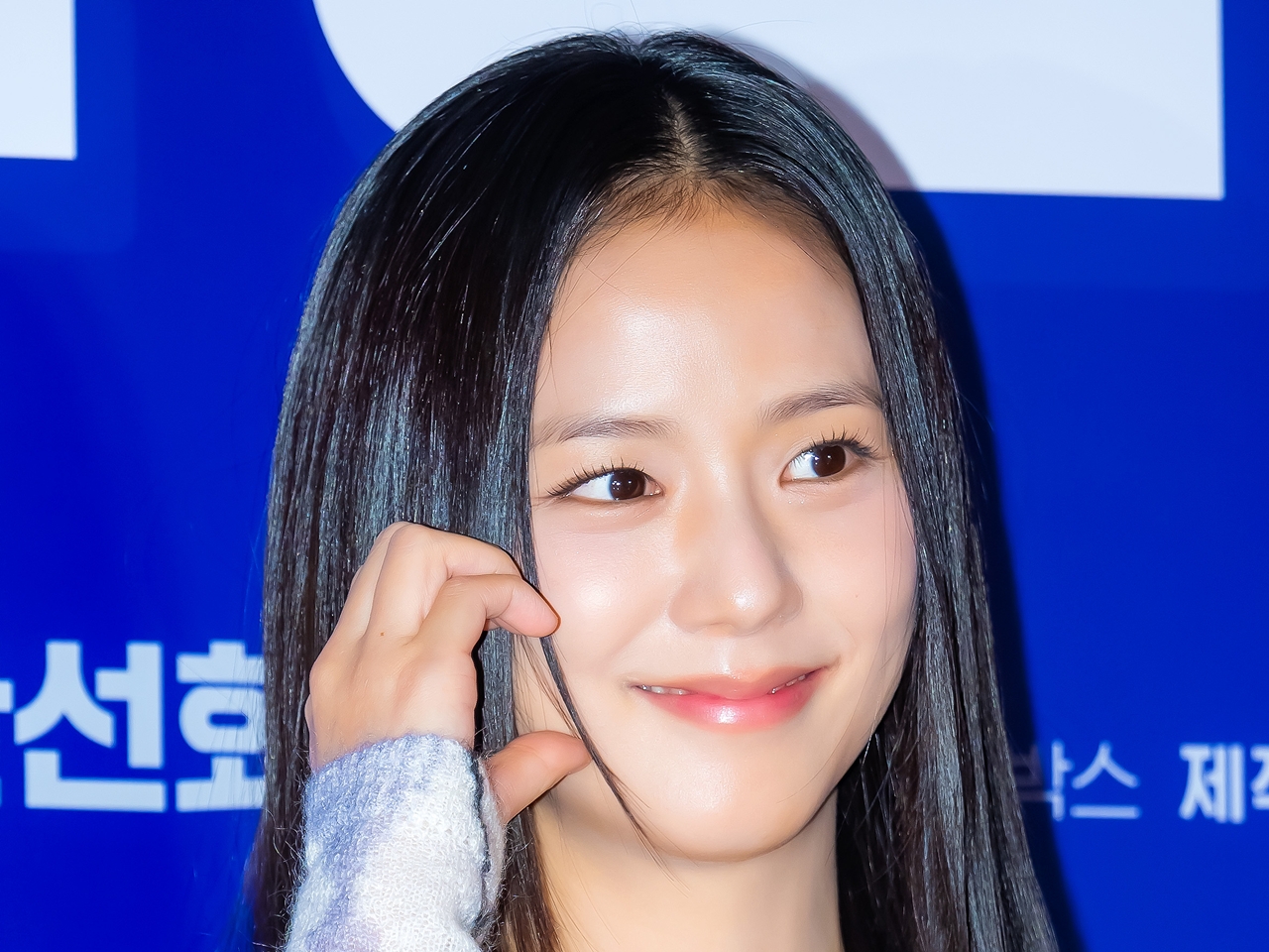BLACKPINK・ジス、転倒し脳震とう＆失語症になりかけた？家族が「パニック状態に」