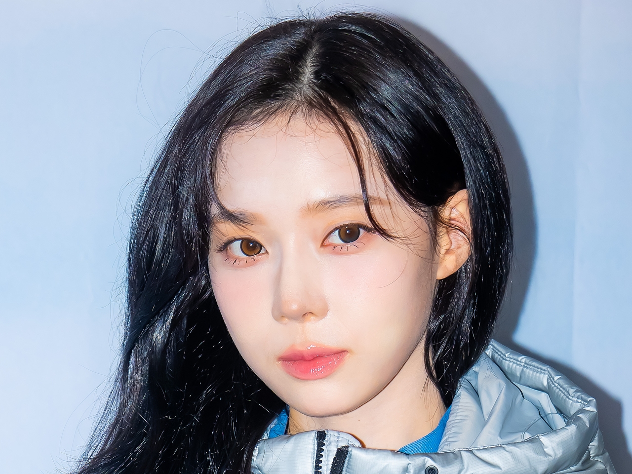 翌日にJUNG KOOKも投稿…aespa・ウィンター、熱愛説浮上後初めて近況を明かす