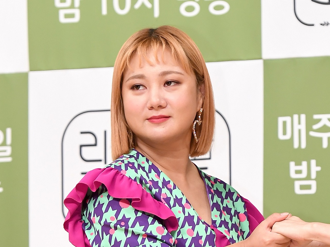 元マネへのパワハラに違法な医療施術の疑惑　すべてを失う危機に瀕した韓国のバラエティ女王に今必要なもの