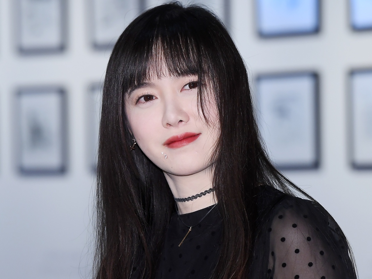 本当に40代…？韓国版『花より男子』女優、ミニ丈パンツで美脚全開！13kg減量で“別人級”の美しさに【PHOTO】