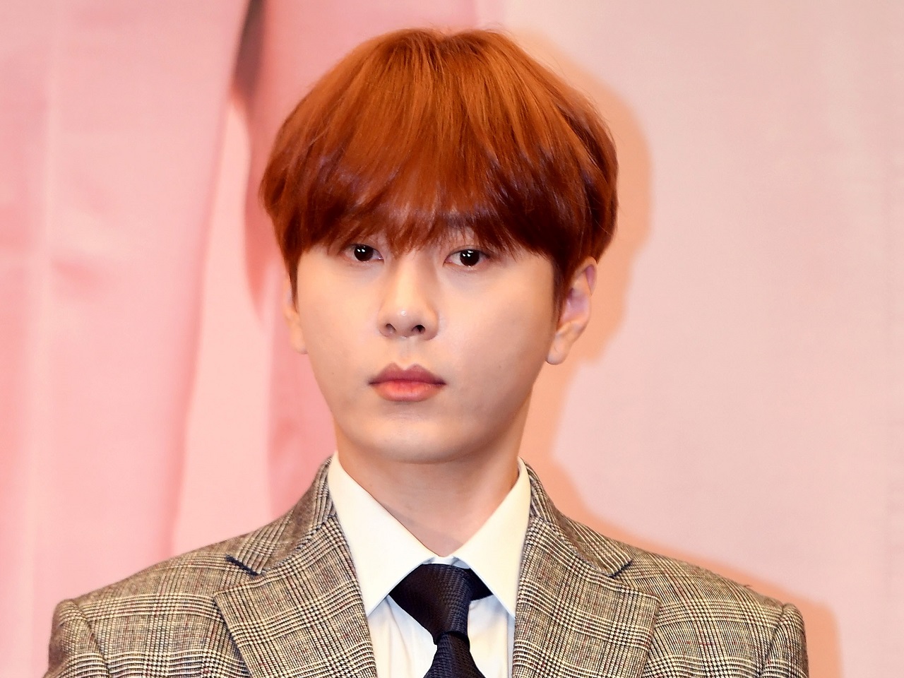 元AV女優との密会報道で脱退となった韓国アイドルに続き…同系列の事務所とヨン・ジュンヒョンがトラブル