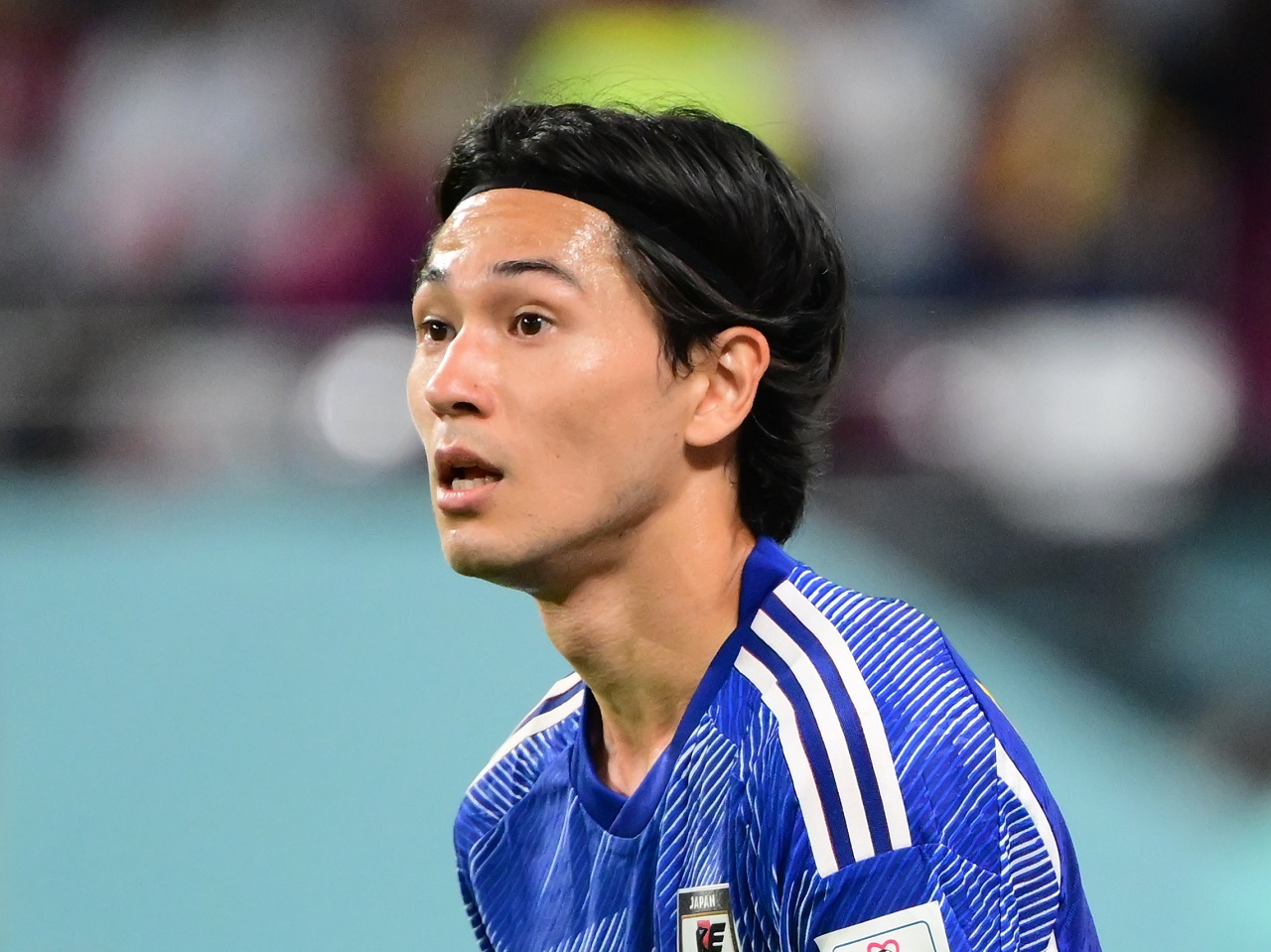 顔を覆ったまま…南野拓実が負傷、ワールドカップも不透明に？「代替できる選手はいない」と韓国メディア